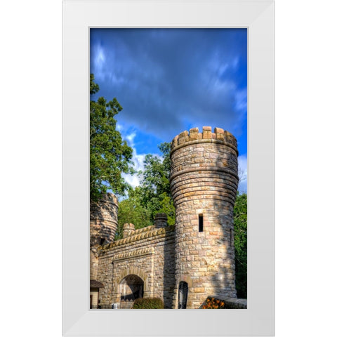 Point Park Tower 2 White Modern Wood Framed Art Print by Lee, Rachel