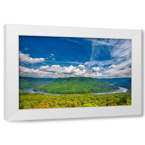 Scenic City 32 White Modern Wood Framed Art Print by Lee, Rachel