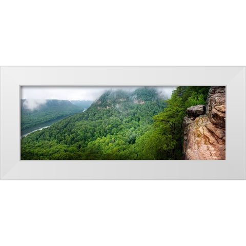 Scenic City 40 White Modern Wood Framed Art Print by Lee, Rachel