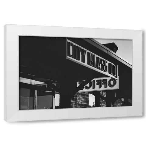 City Glass Co White Modern Wood Framed Art Print by Malone, Will