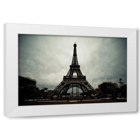 La Tour Eiffel II White Modern Wood Framed Art Print by Berzel, Erin