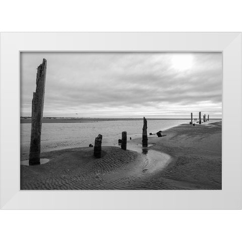 Pacific Beach BW White Modern Wood Framed Art Print by Hellmann, Stan