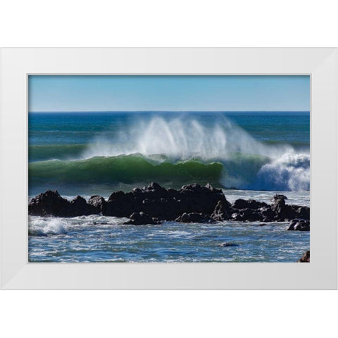North Cayucos III White Modern Wood Framed Art Print by Peterson, Lee