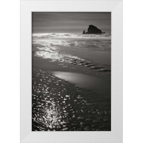Seashore Serenity I BW White Modern Wood Framed Art Print by Geyman, Vitaly