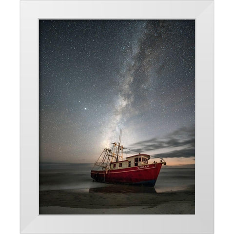 Settled In White Modern Wood Framed Art Print by Head, Danny