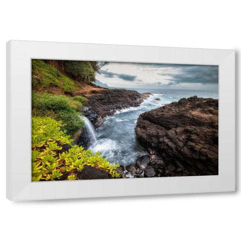 Flowing Inward White Modern Wood Framed Art Print by Head, Danny