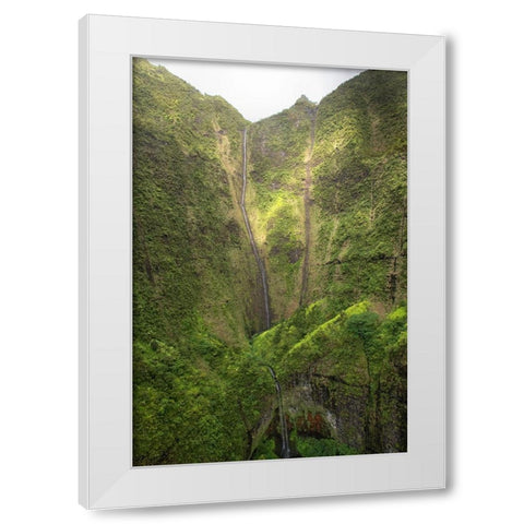 Crater Wall I White Modern Wood Framed Art Print by Head, Danny