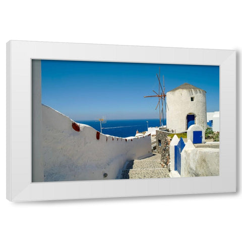 _SAM4346 White Modern Wood Framed Art Print by Heine, Ben