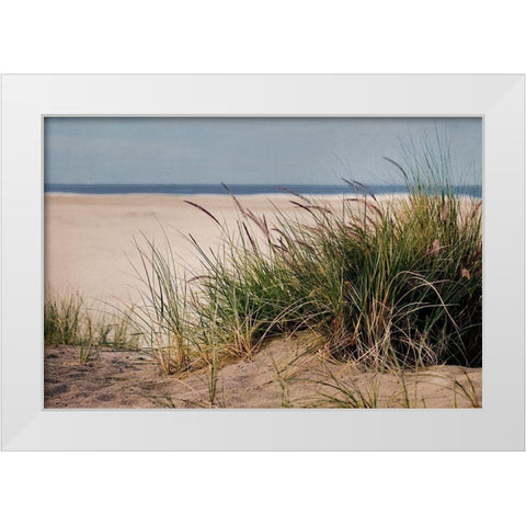 To The Beach II White Modern Wood Framed Art Print by Urquhart, Elizabeth