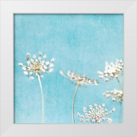 Queens Texture 40 White Modern Wood Framed Art Print by Telik, Tracey