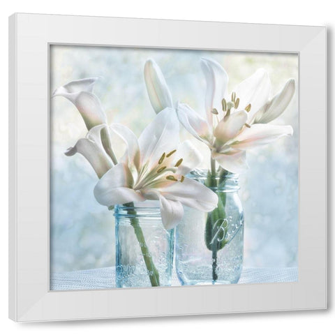 Ball Mason Lily I White Modern Wood Framed Art Print by Weisz, Irene