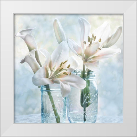 Ball Mason Lily I White Modern Wood Framed Art Print by Weisz, Irene