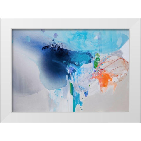 Chasing Corals White Modern Wood Framed Art Print by Alattar, Lina