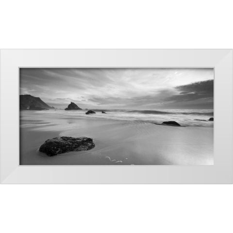 Beachview White Modern Wood Framed Art Print by PhotoINC Studio