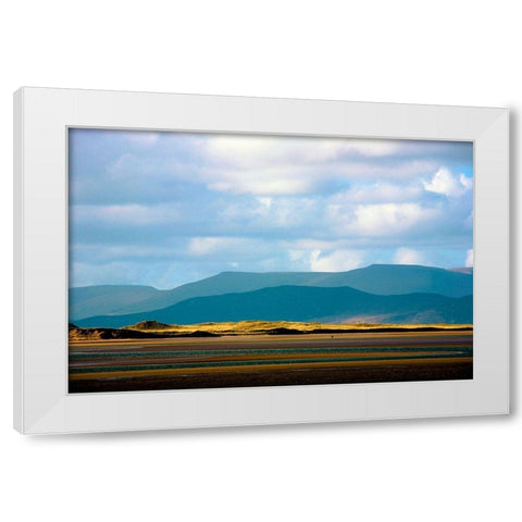 Inch No. 1 White Modern Wood Framed Art Print by Leprince, Vincent