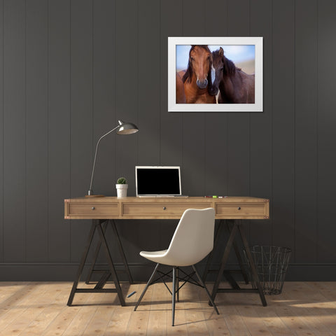 Lovers White Modern Wood Framed Art Print by Stromberg, Tony