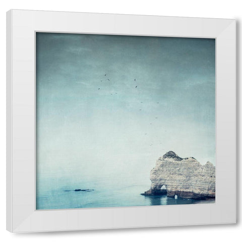 Falaise dÃ¢â‚¬â„¢Amont White Modern Wood Framed Art Print by Wuestenhagen, Dirk