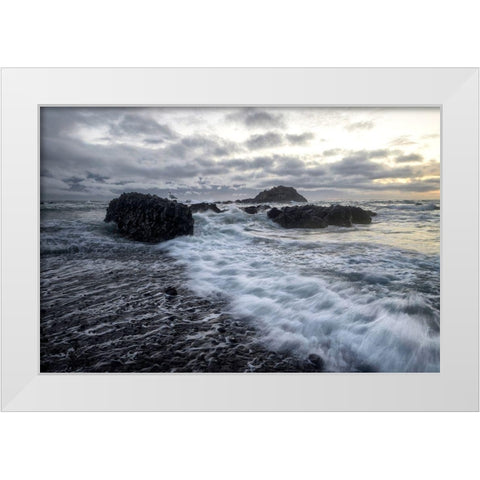High Tide White Modern Wood Framed Art Print by Amos, Andy