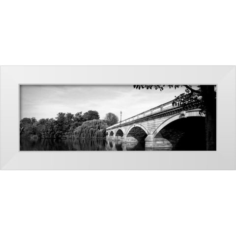 Hyde Park White Modern Wood Framed Art Print by Navas, Emily