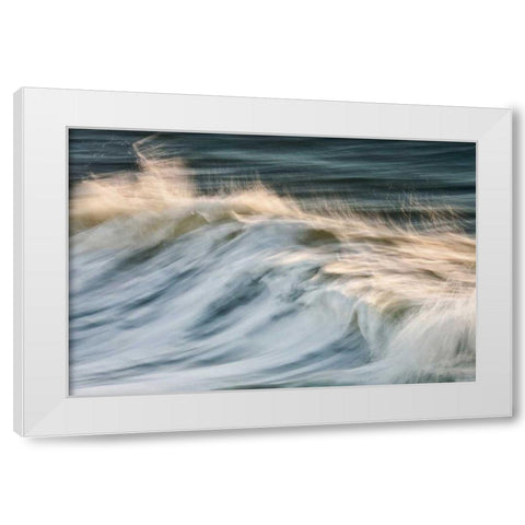 South Beach Surf White Modern Wood Framed Art Print by Gendreau, Katherine