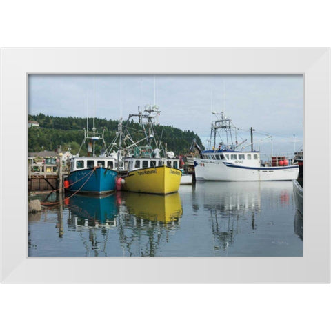 Bay of Fundy II White Modern Wood Framed Art Print by Majchrowicz, Alan