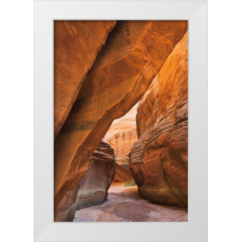 Buckskin Gulch I White Modern Wood Framed Art Print by Majchrowicz, Alan