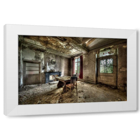 Chateau de vivre I  White Modern Wood Framed Art Print by Sneeuw, Ivo