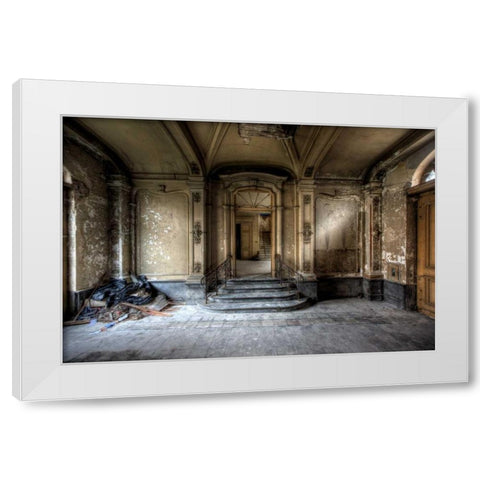 Chateau Venetia White Modern Wood Framed Art Print by Sneeuw, Ivo