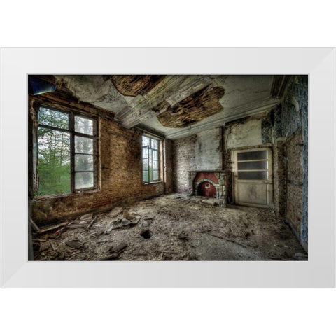 Chateau de vivre II White Modern Wood Framed Art Print by Sneeuw, Ivo