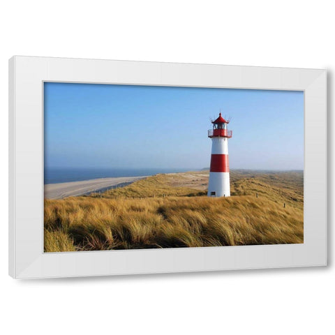 Sylt IV White Modern Wood Framed Art Print by Rossmeissl, Gerhard