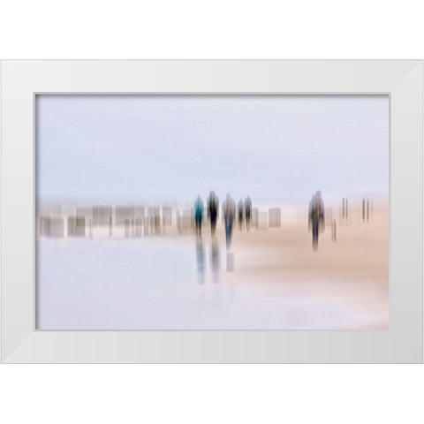 Walking People III White Modern Wood Framed Art Print by Rossmeissl, Gerhard