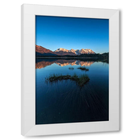 Das letzte Licht, irgendwo in Bayern White Modern Wood Framed Art Print by Scholz, Markus