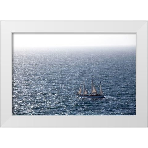 Hart am Wind White Modern Wood Framed Art Print by Pawlitzki, Micha