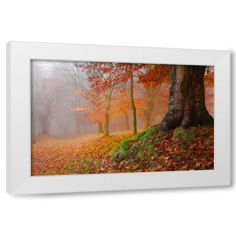 Millennial tree 823 White Modern Wood Framed Art Print by Palacios, J.A.