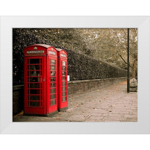 London Scene I White Modern Wood Framed Art Print by Quintero, Sonja