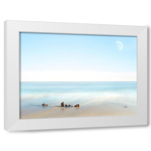 Beachscape Photo V White Modern Wood Framed Art Print by McLoughlin, James