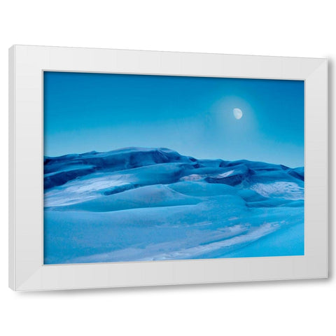 Colorado Dunes V White Modern Wood Framed Art Print by McLoughlin, James