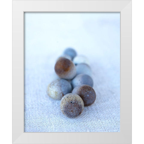 Eggs on Linen White Modern Wood Framed Art Print by Soderman, Tania