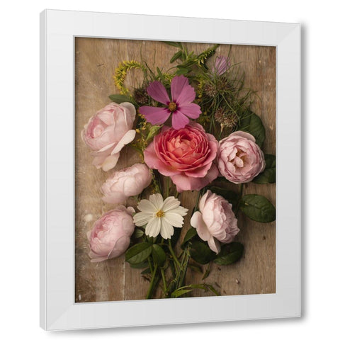 Rosy Posy White Modern Wood Framed Art Print by McLean, Leah
