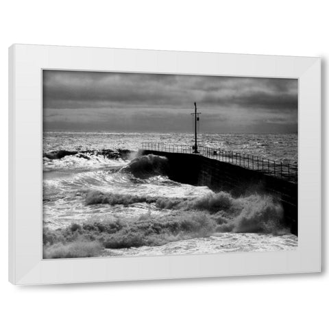 Port Eleven White Modern Wood Framed Art Print by Bay, Noah