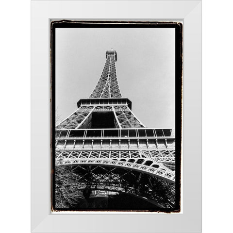 Tour Eiffel White Modern Wood Framed Art Print by DeNardo, Laura