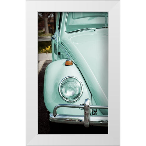 Retro Ride III White Modern Wood Framed Art Print by Singleton, Ashley