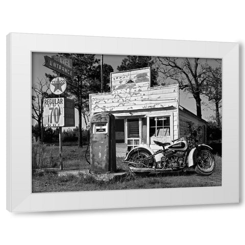 Abandoned gas station, New Mexico White Modern Wood Framed Art Print by Gasoline Images