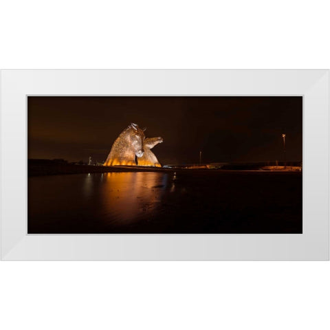 AF20150306 The Kelpies 1320PC01 White Modern Wood Framed Art Print by Frank, Assaf