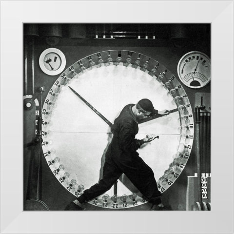 Metropolis - Production Still White Modern Wood Framed Art Print by Hollywood Photo Archive