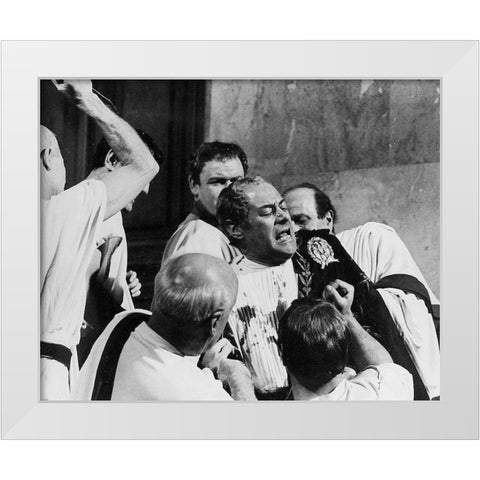 Cleopatra - 1934 White Modern Wood Framed Art Print by Hollywood Photo Archive