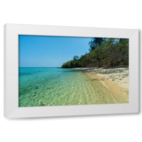 Ko Kradan-Talay Trang archipelago-Thailand White Modern Wood Framed Art Print by Pitamitz, Sergio