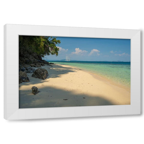 Ko Kradan-Talay Trang archipelago-Thailand White Modern Wood Framed Art Print by Pitamitz, Sergio