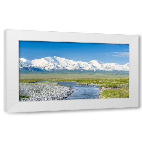 Peak Pik Lenin or Kullai abu-ali ibn Sino and Pik Dserschinski Alay Valley  White Modern Wood Framed Art Print by Zwick, Martin