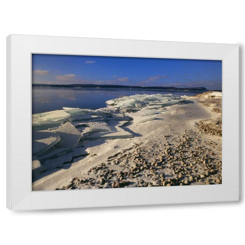Canada, Ontario, Rossport, lake Superior White Modern Wood Framed Art Print by Grandmaison, Mike